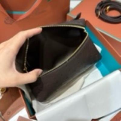wholesale quality loro piana extra pocket l19 ostrich model no. 6